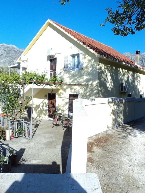 Guest House Pajovic Κότορ Εξωτερικό φωτογραφία